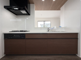 【キッチン】 | うるま市与那城屋慶名2期（全6棟）1号棟 | 1号棟　使いやすいシステムキッチン♪