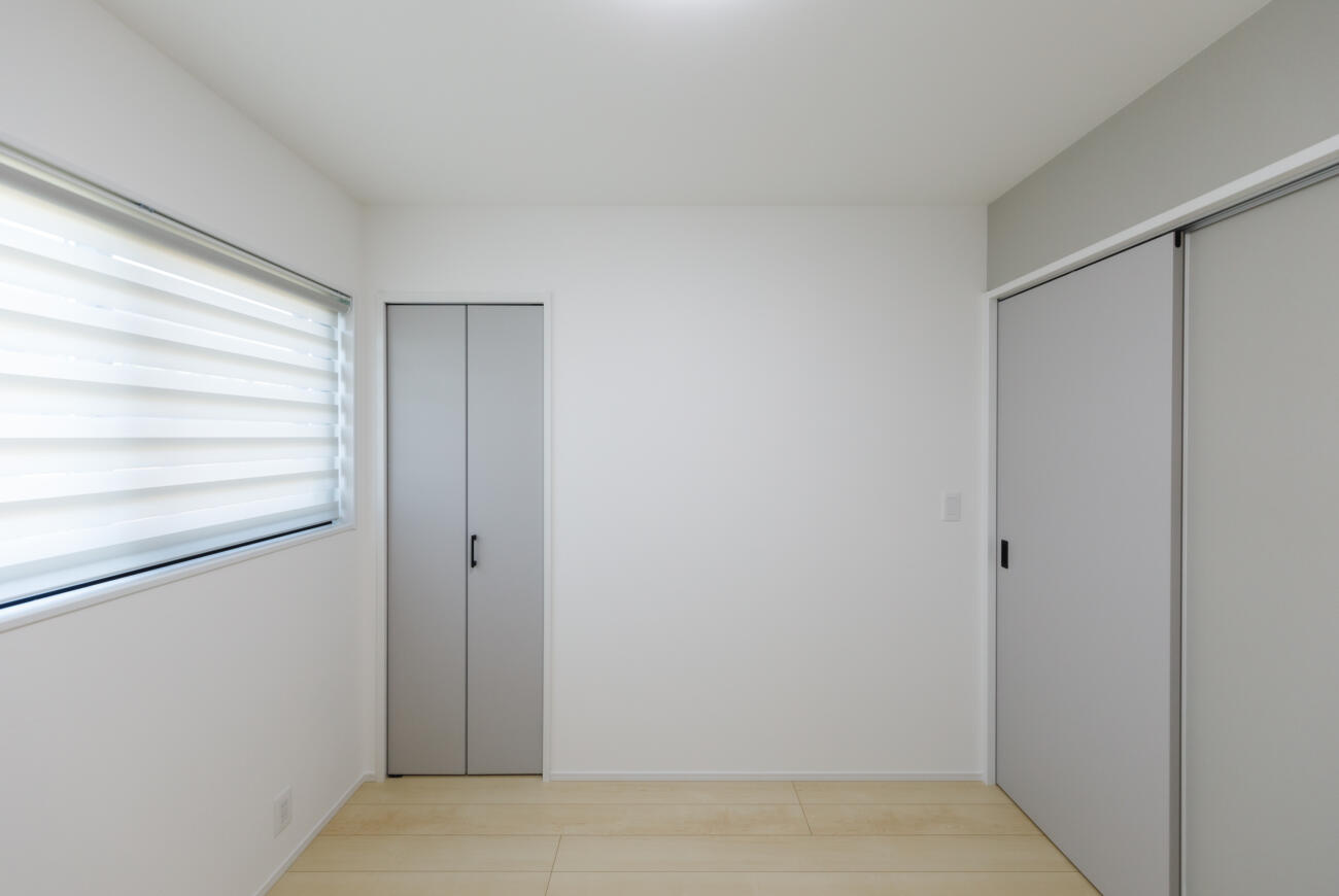 都城市上長飯町の新築一戸建の洋室