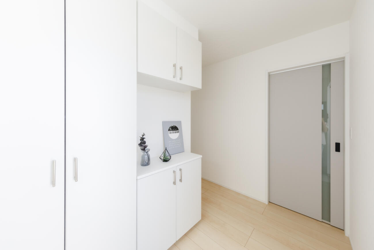 都城市上長飯町の新築一戸建の洋室