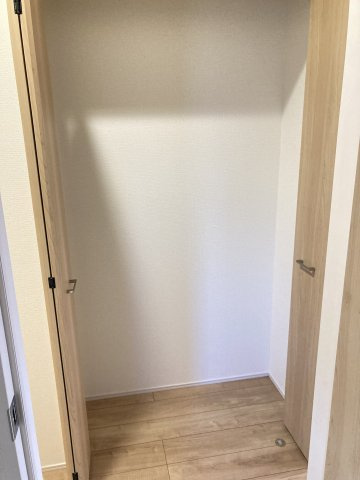 ブルーミングガーデン前橋市北代田町　2号棟の収納|2階ホール収納です！
