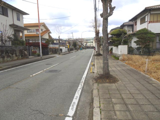 【前面道路含む現地写真】 | 川西市清和台西3丁目　建築条件付土地