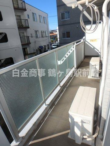 鶴ヶ島駅通りダイカンプラザのバルコニー