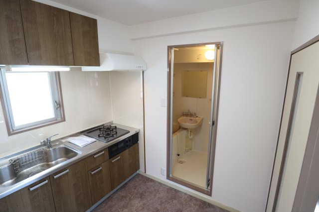 ファミール聖和のキッチン