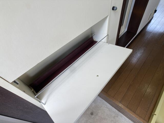 シューズボックス