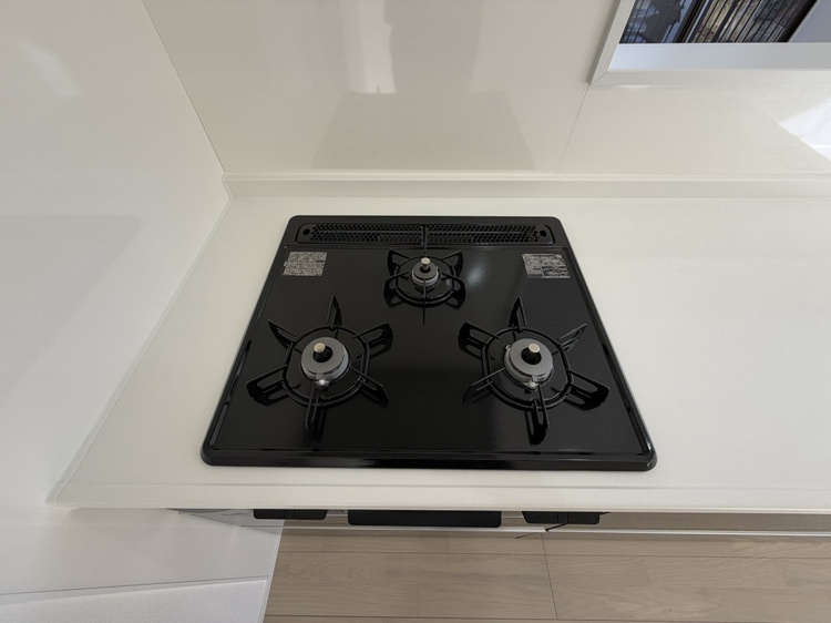 岡谷市長地権現町１丁目のキッチン