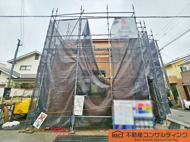 西宮市東鳴尾町2丁目　新築戸建の外観|開放感のある角地！