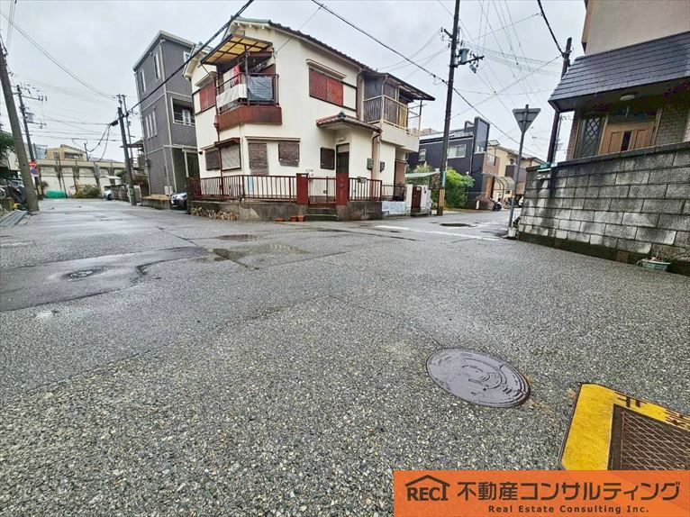 西宮市東鳴尾町2丁目　新築戸建の前面道路含む現地写真