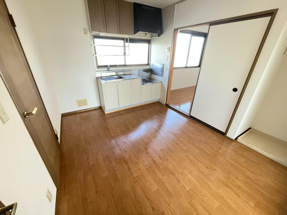 セベルハイツB棟の居間・リビング