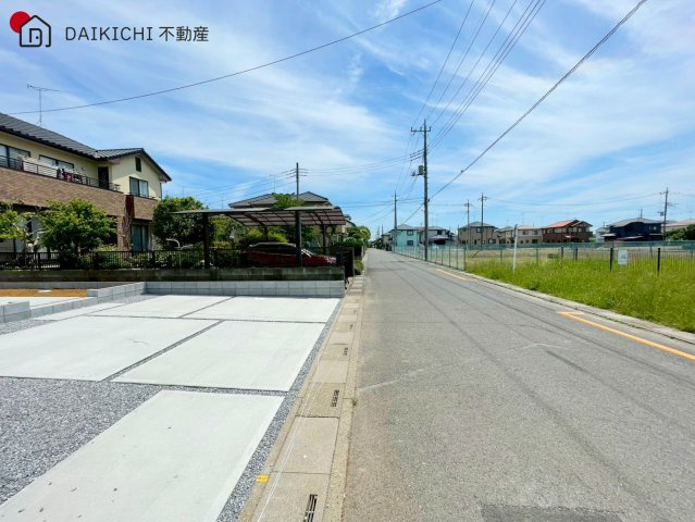 【前面道路含む現地写真】 | Livele Garden.S　吉見町東野 新築戸建　全5棟　3号棟
