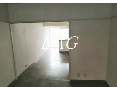 【居間・リビング】 | メゾン・エーグレット | 洋室のお部屋です。