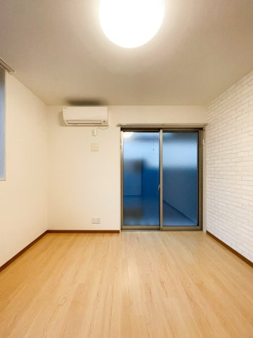 【居間・リビング】 | 別間取り・別部屋の写真です