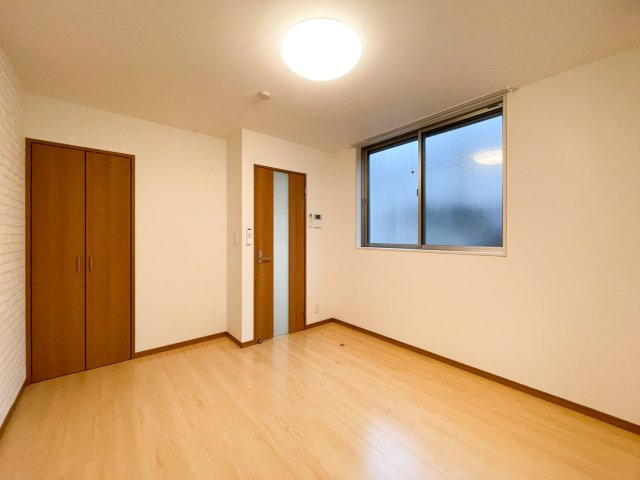 【居間・リビング】 | 別間取り・別部屋の写真です