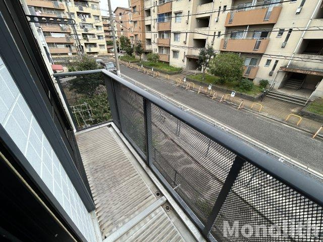 パル今福B棟のバルコニー