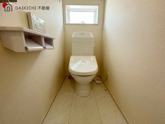 【トイレ】 | Livele Garden.S　吉見町東野 新築戸建　全5棟　4号棟