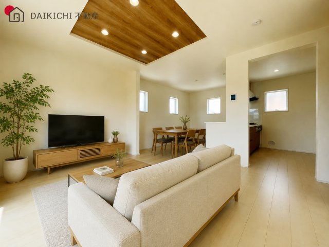 【居間・リビング】 | Livele Garden.S　吉見町東野 新築戸建　全5棟　4号棟 | ※CGで加工しています。※家具付き販売ではございません。								