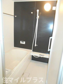 【浴室】 | 本宮市本宮新築一戸建て4棟 | きれいなお風呂です