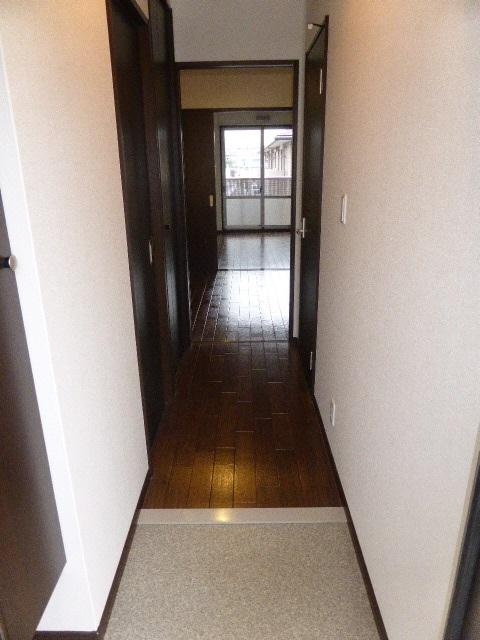 Ｋｉｎｚｙ　Ｃｏｕｒｔ　Ⅰの玄関