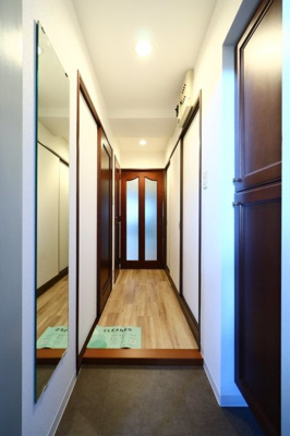 【玄関】 | 朝日シティパリオ王子神谷