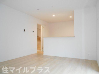 【居間・リビング】 | 本宮市本宮新築一戸建て4棟 | ゆったり過ごせる居間です