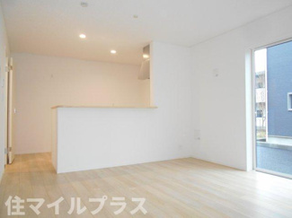 【居間・リビング】 | 本宮市本宮新築一戸建て4棟 | おしゃれな居間です