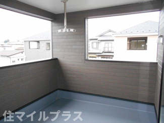 【バルコニー】 | 本宮市本宮新築一戸建て4棟 | 暖かな日差しのふりそそぐバルコニー