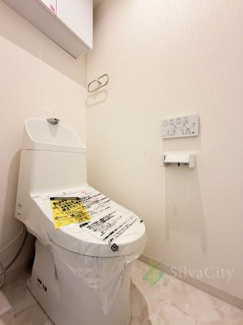 【トイレ】 | シャンボール南品川 | トイレ温水便座機能付き