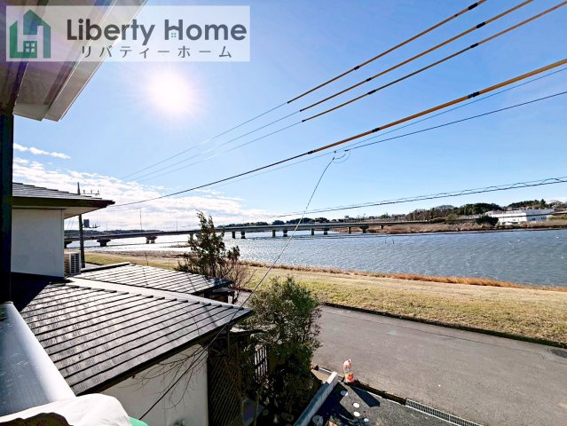 つくば市森の里第6　新築戸建のエントランス