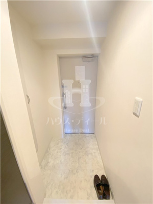 【玄関】 | コンフォール浮間舟渡 | シンプルで使いやすい玄関です