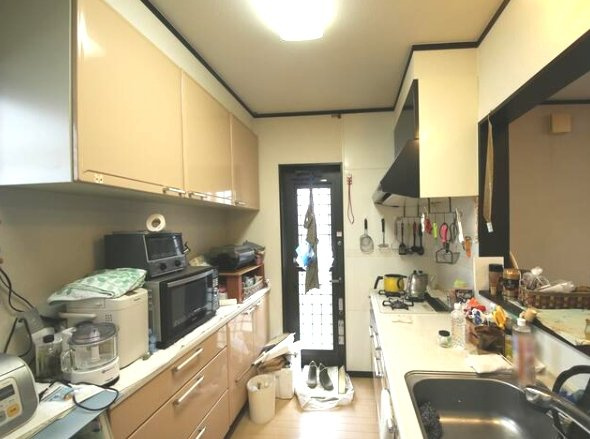 大網白里市経田　中古戸建のキッチン|平成19年10月築 都市ガス  スーパーイオン ・大網白里市立大網東小学校徒歩約15分 駐車2台可