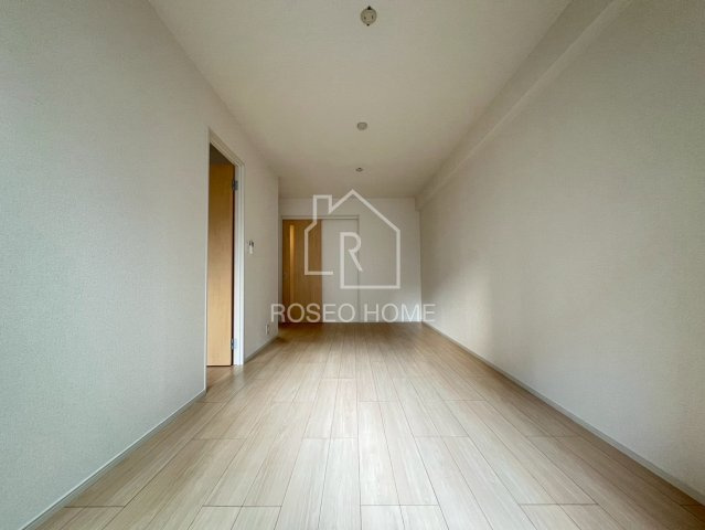 ウェスト宮ノ下の居間・リビング