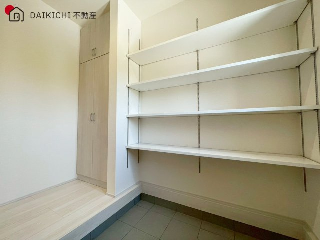 【玄関】 | Livele Garden.S　吉見町東野 新築戸建　全5棟　5号棟