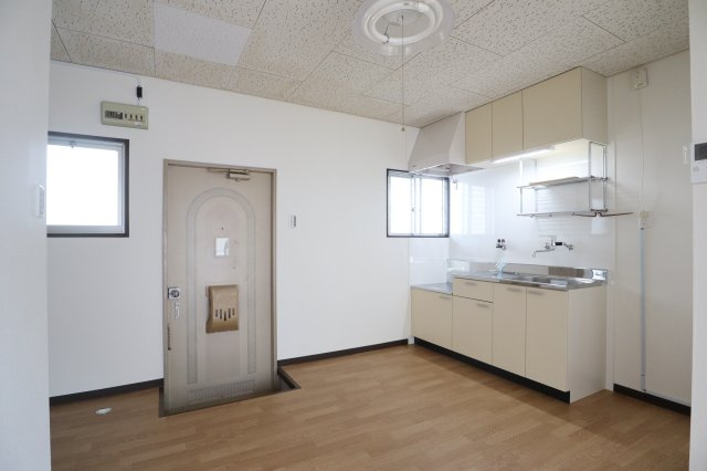 ハイツイーストヒルズの居間・リビング