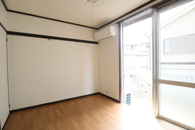 ハイツイーストヒルズの居間・リビング