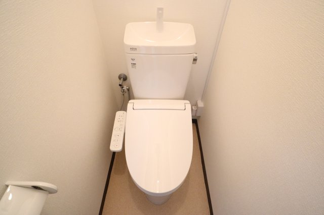 ハイツイーストヒルズのトイレ