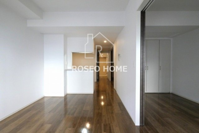 大拓ハイツ22の居間・リビング|同マンション別部屋：参考写真