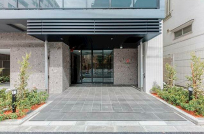 【エントランス】 | ドゥーエ菊川 | エントランスです