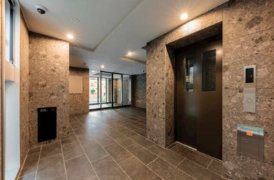 【ロビー】 | ドゥーエ菊川 | 毎日通るロビーはこのようになっています