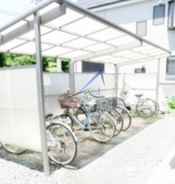 パーシモン　ガーデン　サエキのその他共用部分|駐輪場です。