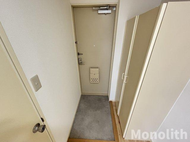 ヴィラアイリスの玄関