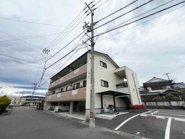 アーバンビレッジ鴨部Ⅱの外観