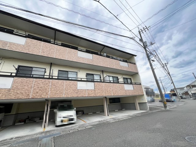 アーバンビレッジ鴨部Ⅱの外観