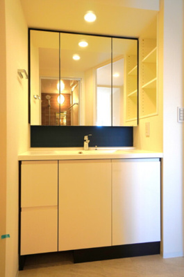 【独立洗面台】 | Brillia ist上野稲荷町