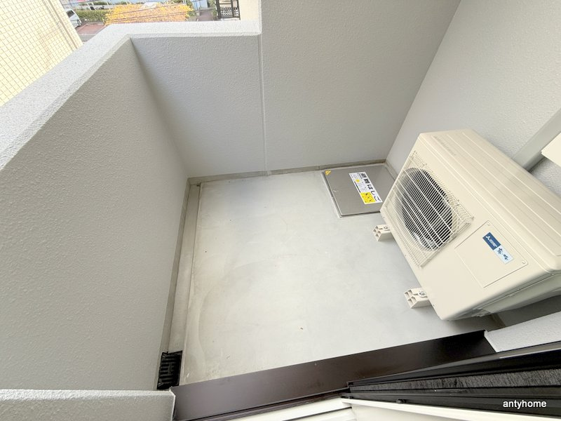 エス.フィールド奏　仲介手数料無料のバルコニー