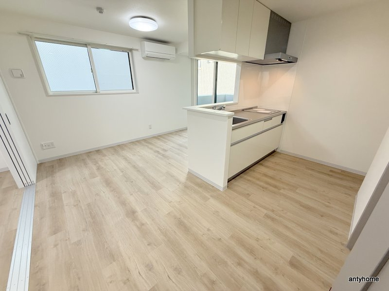 エス.フィールド奏　仲介手数料無料の居間・リビング