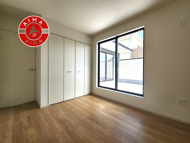 大野城市南ケ丘2丁目第3-2棟（2号棟）の子供部屋|採光良好な洋室は全居室、複層ガラスの遮熱効果と断熱効果で、一年中快適に過ごせます。