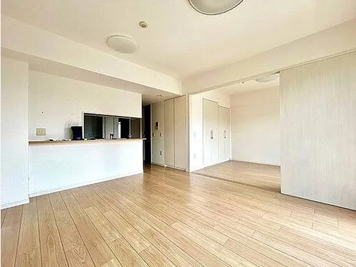 川口市青木１丁目の賃貸マンションの居間・リビング