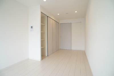 【内装】 | リブリ・トルナーレ | 明るい室内です