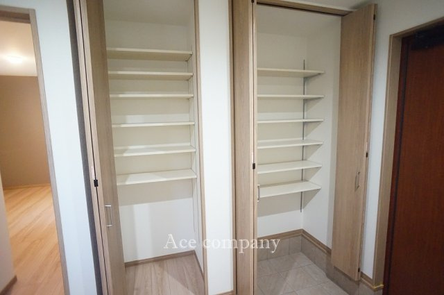 【収納】 | 東大阪市岩田町1丁目　【A号地】 | 玄関シューズクローゼット内です♪