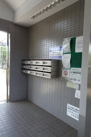 エミネンス山手台のロビー|※実際の使用状況とは異なります(現況優先)