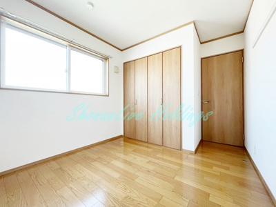 【寝室】 | フォレストメゾン松尾D棟 | 落ち着いて過ごせるお部屋です♪